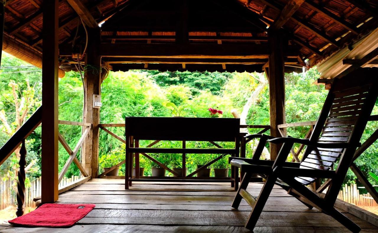 Plei Homestay & Cafe Plây Ku Exterior foto